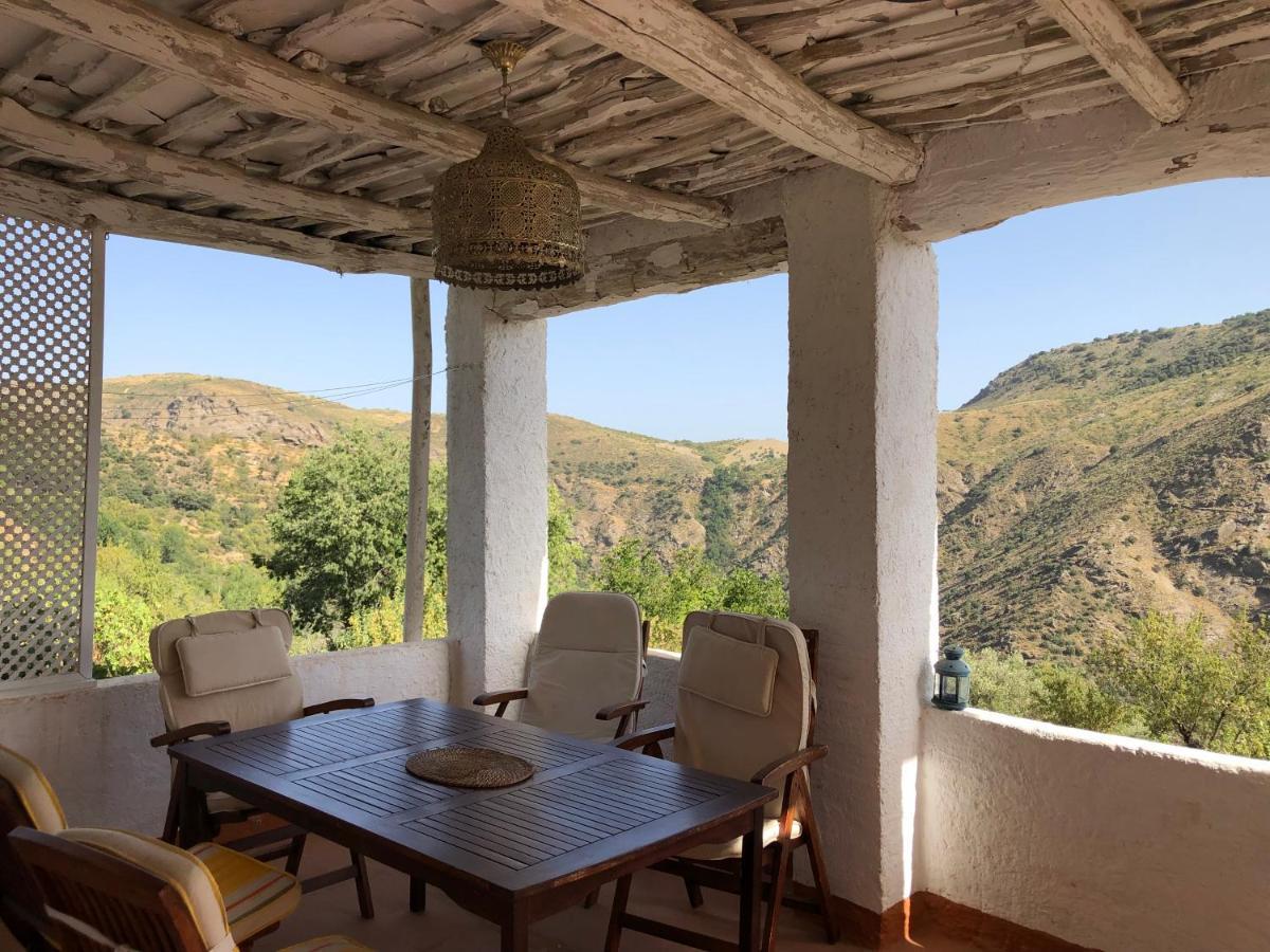 Spectacular view, authentic house, exquisite area. Villa Atalbeitar Exterior foto