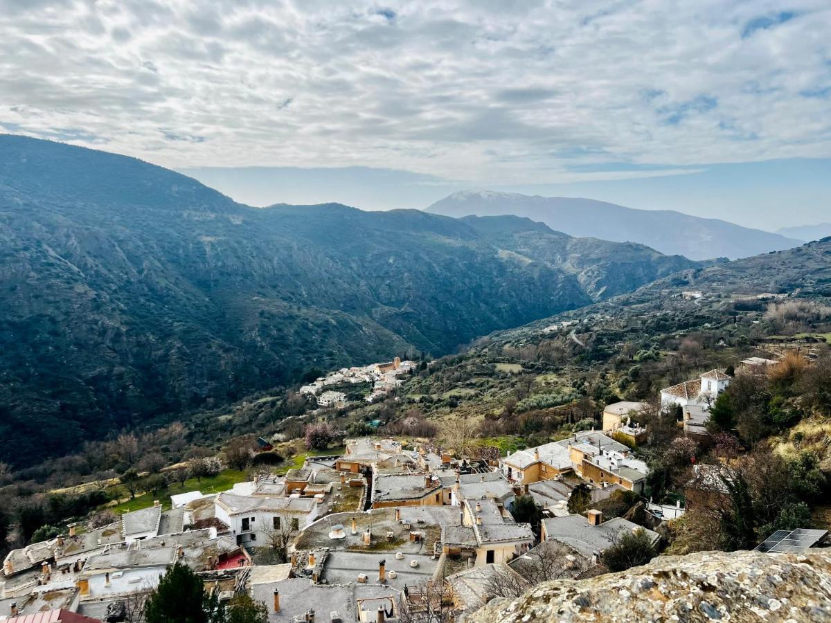 Spectacular view, authentic house, exquisite area. Villa Atalbeitar Exterior foto