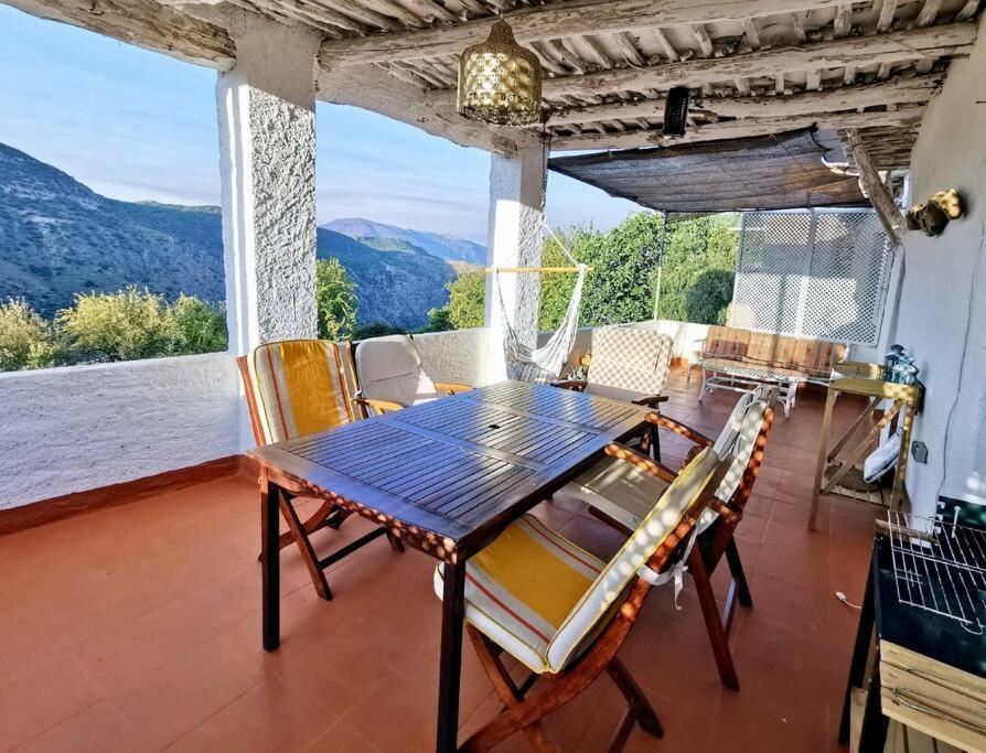 Spectacular view, authentic house, exquisite area. Villa Atalbeitar Exterior foto